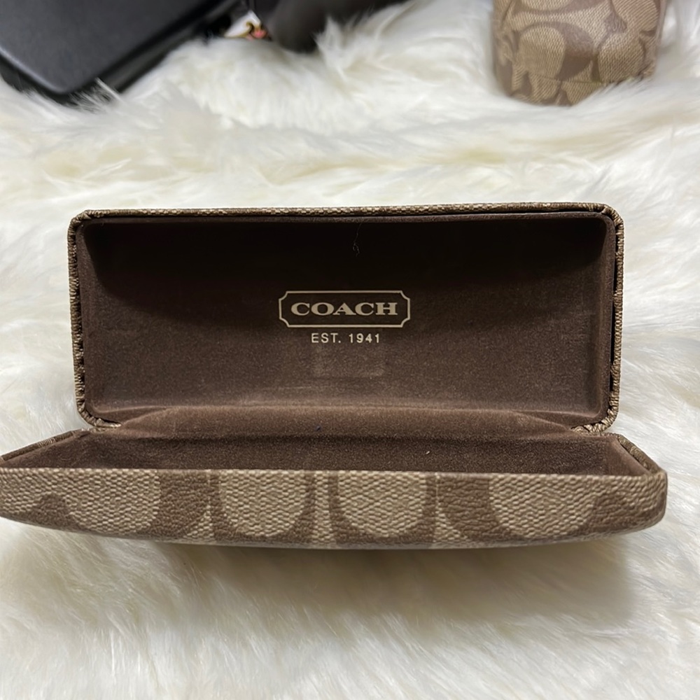 Coach Glass Case
